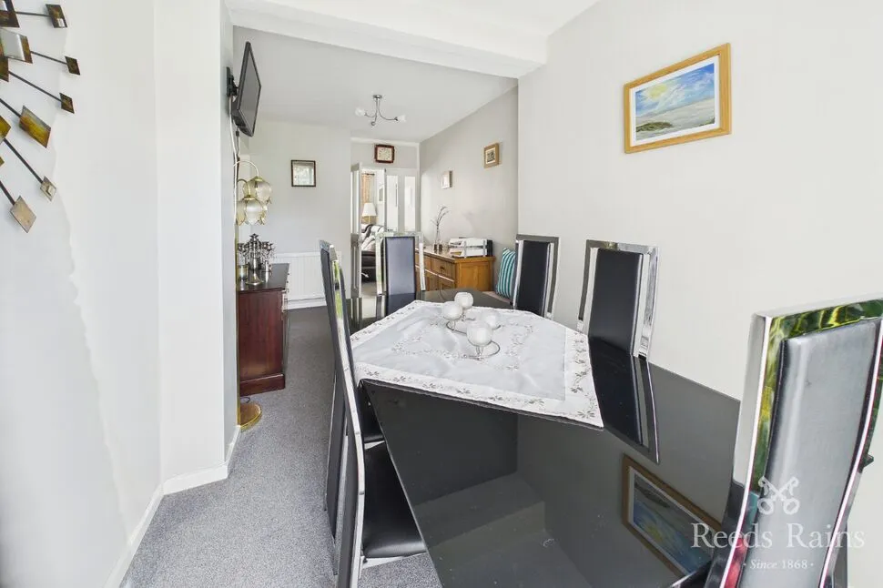 Towers Close, Crofton, West Yorkshire, WF4, photo 9