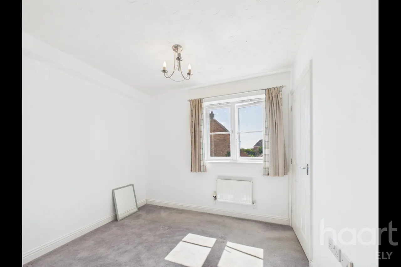 Fishers Bank, Littleport, CB6, photo 7