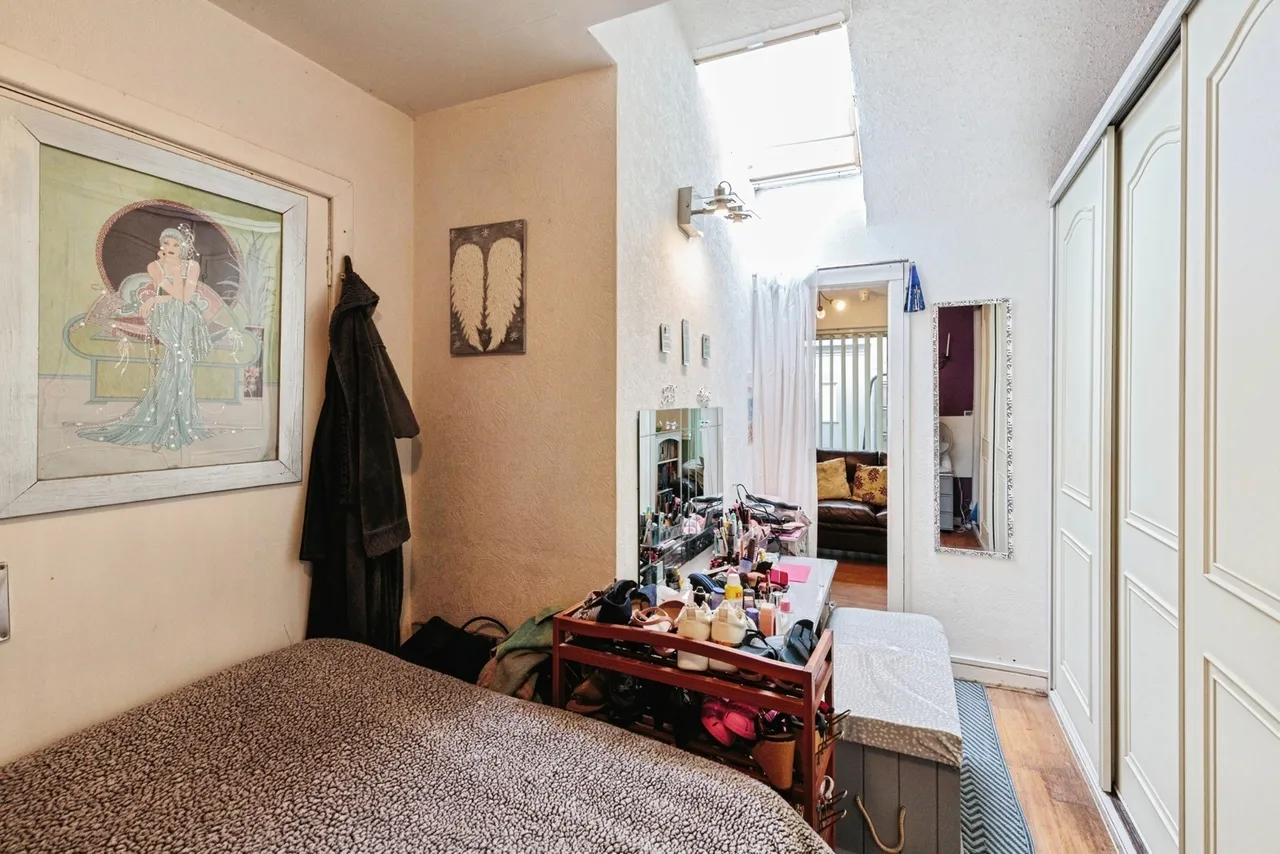Reads Avenue, FY1, photo 27