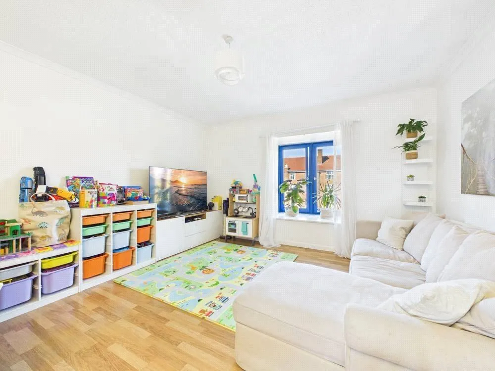 1 bed flat to rent, London Road, Kingston Upon Thames, KT2