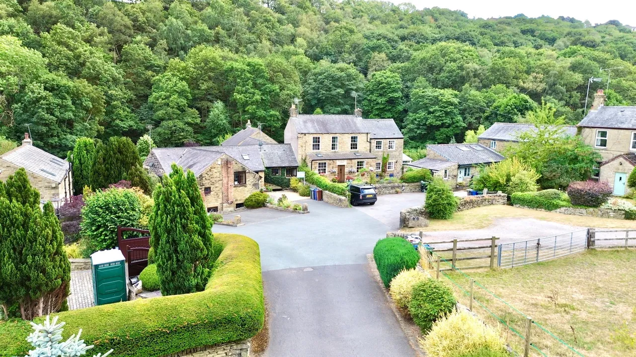 Old Mill Lane, Thurgoland, S35, photo 3