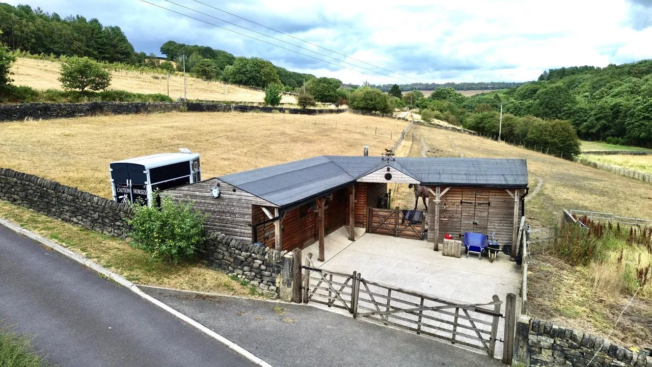 Old Mill Lane, Thurgoland, S35, photo 41