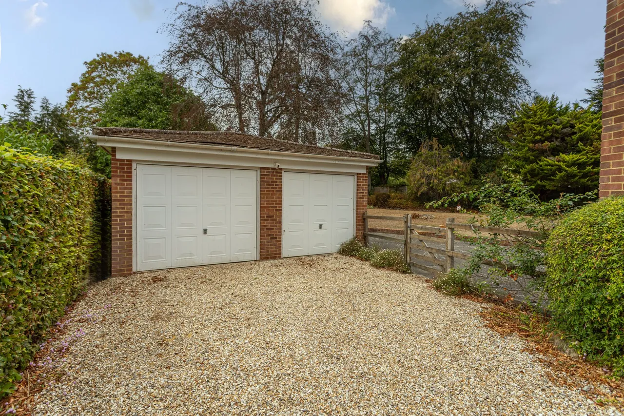 Meadow Lane, Hartley Wintney, Hook, RG27 8RF, photo 20