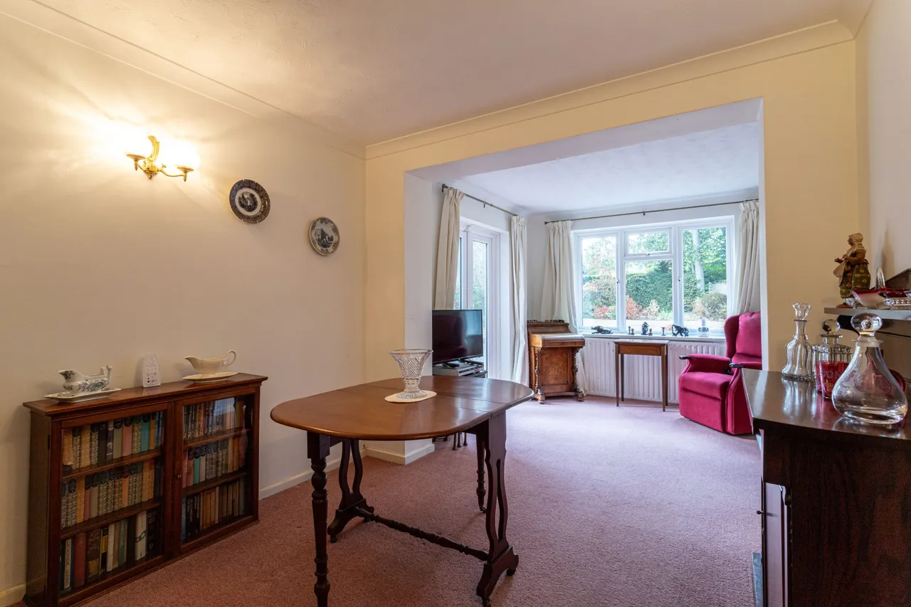 Meadow Lane, Hartley Wintney, Hook, RG27 8RF, photo 5