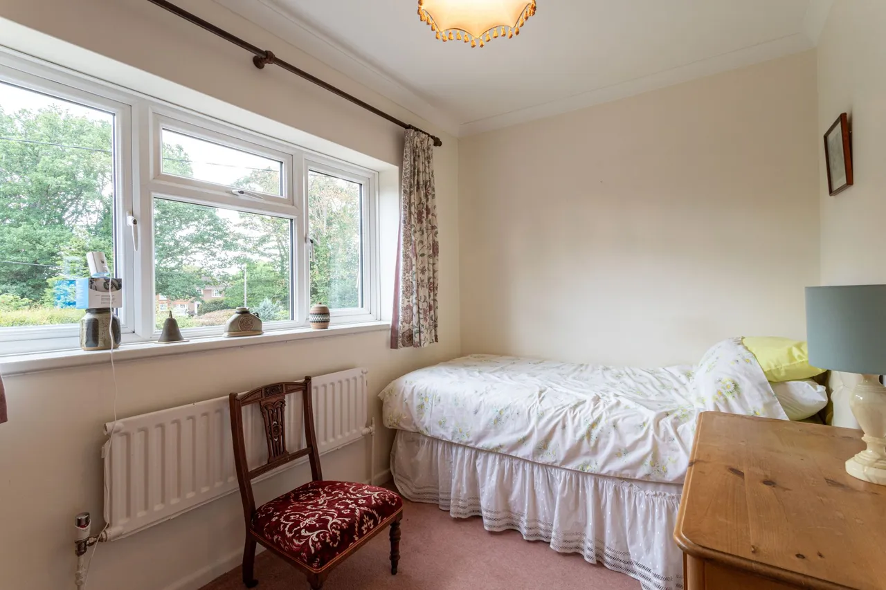 Meadow Lane, Hartley Wintney, Hook, RG27 8RF, photo 14