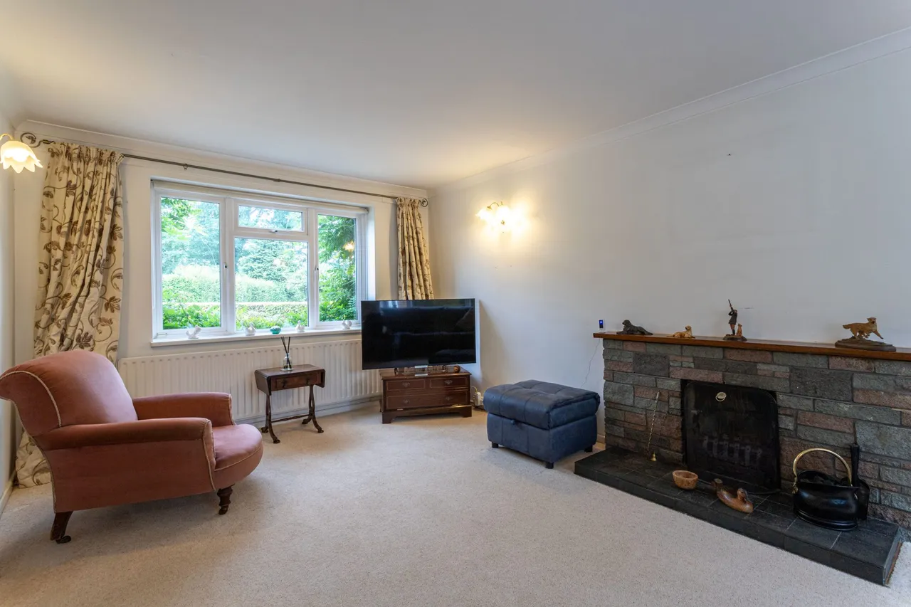 Meadow Lane, Hartley Wintney, Hook, RG27 8RF, photo 4
