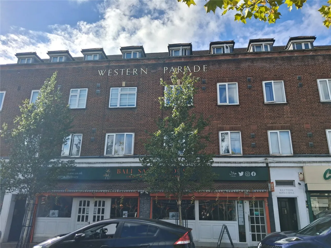 Great North Road, New Barnet, EN5, photo 12