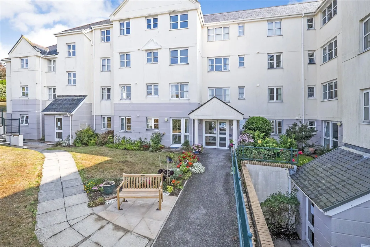 Cliff Road, Falmouth, TR11, photo 13