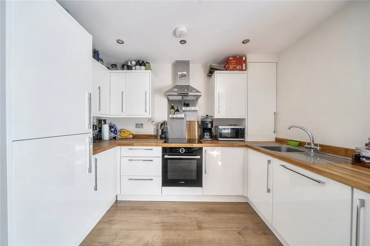 Chalk Hill, West End, Southampton, Hampshire, SO18 3DB, photo 4