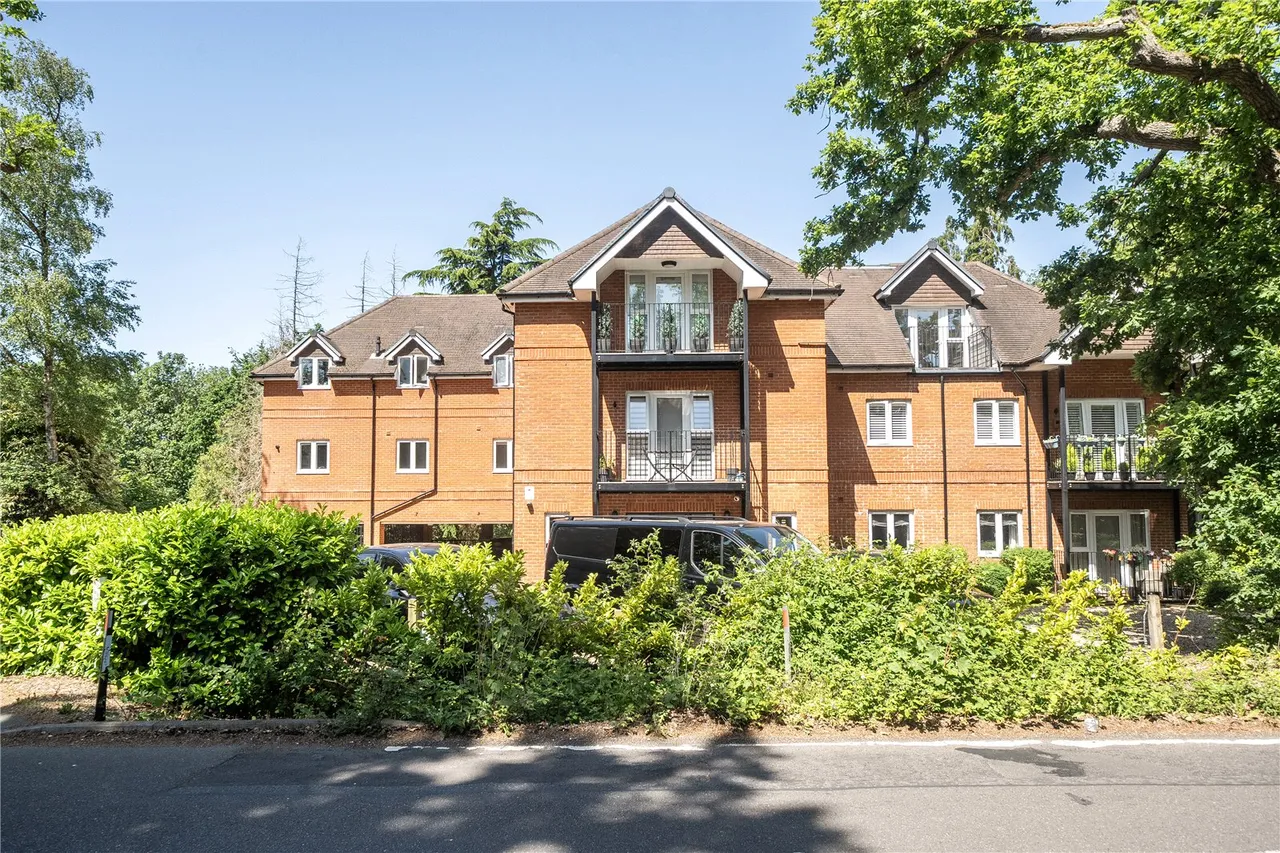 Chalk Hill, West End, Southampton, Hampshire, SO18 3DB, photo 16