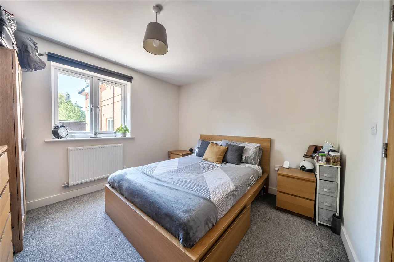 Chalk Hill, West End, Southampton, Hampshire, SO18 3DB, photo 10