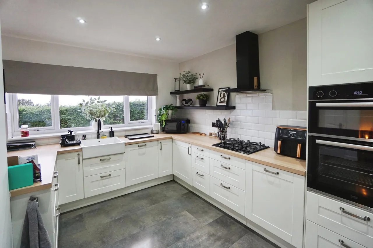 Dingle Close, Oakham, DY2, photo 10