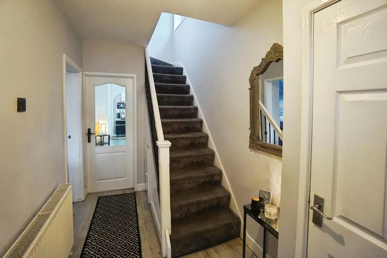 Dingle Close, Oakham, DY2, photo 5