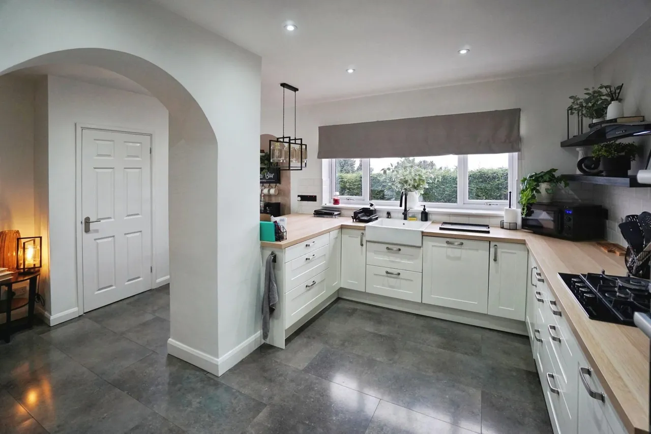 Dingle Close, Oakham, DY2, photo 9