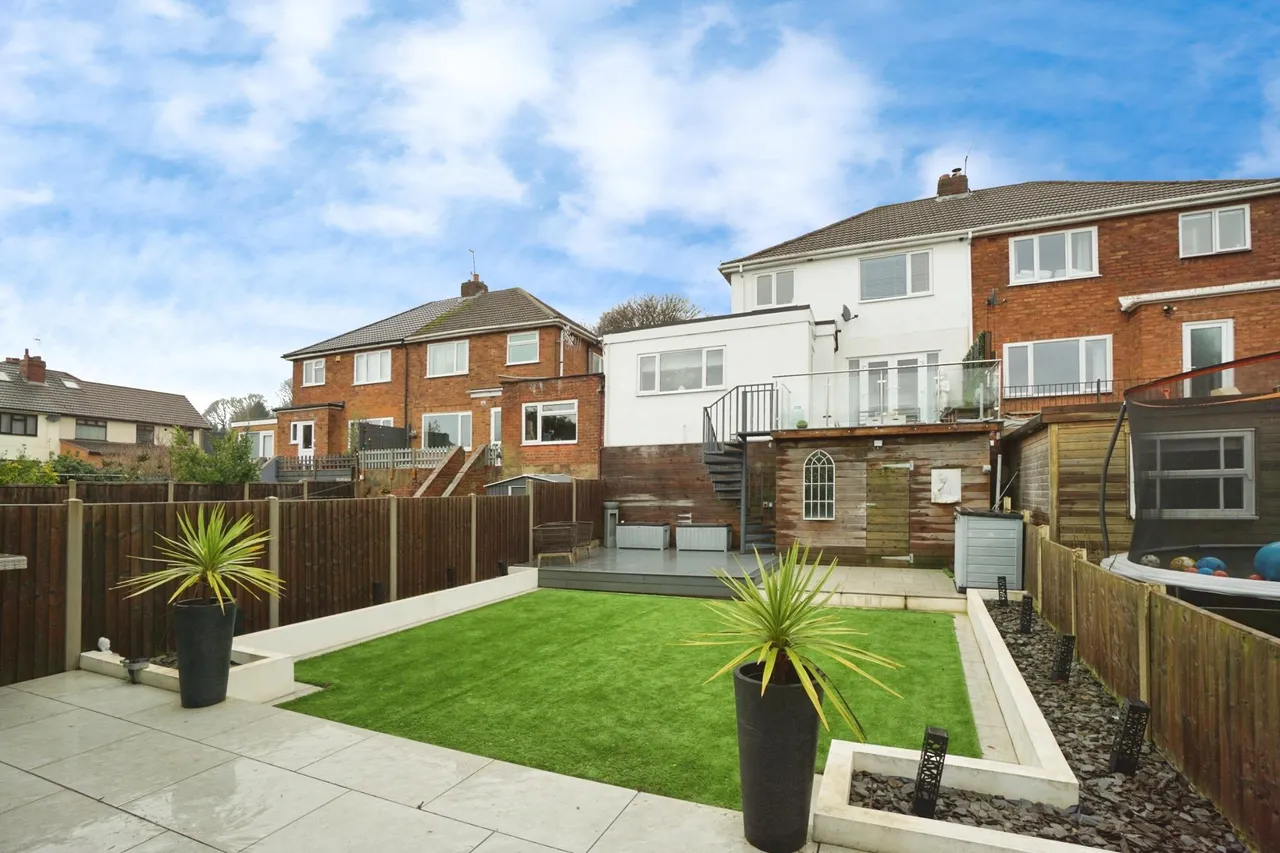 Dingle Close, Oakham, DY2, photo 4