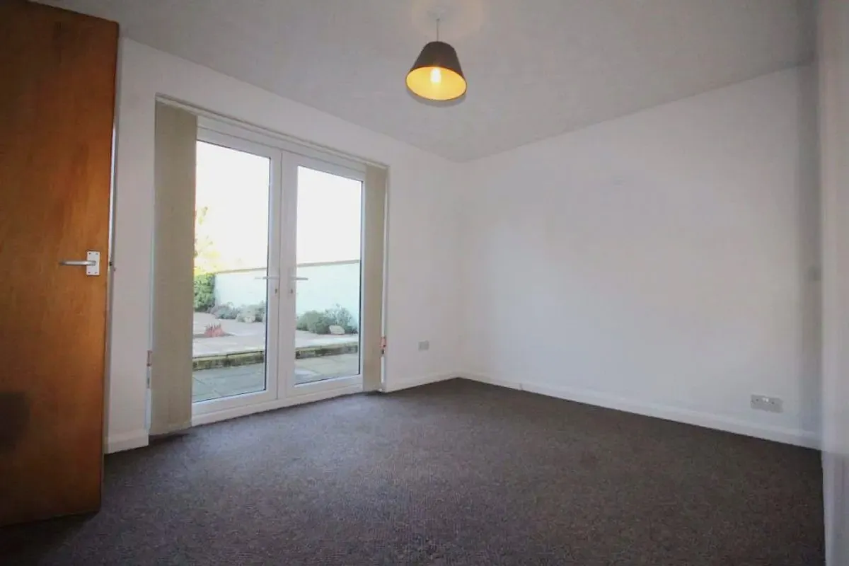 Thornfield, Northampton, NN3, photo 5