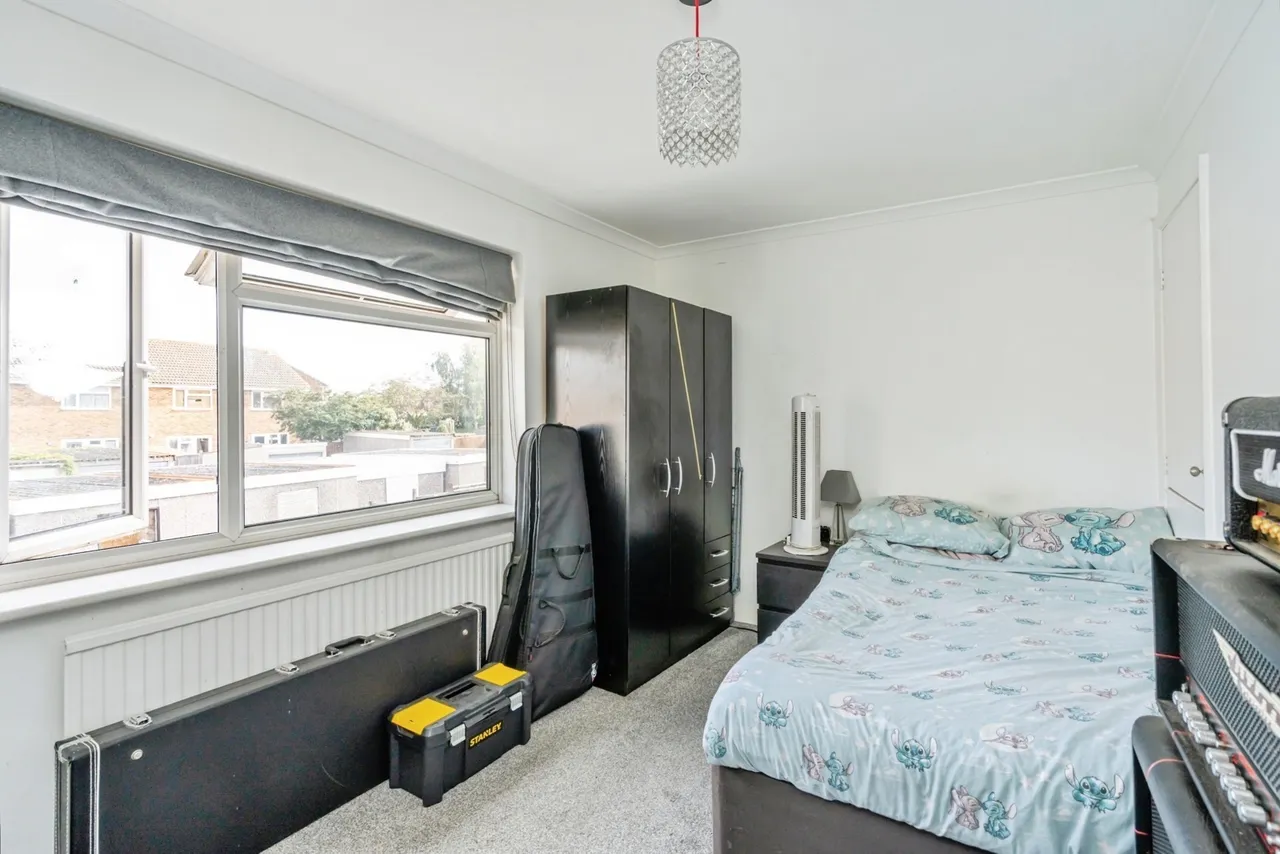 Heron Close, Bognor Regis, PO22, photo 9