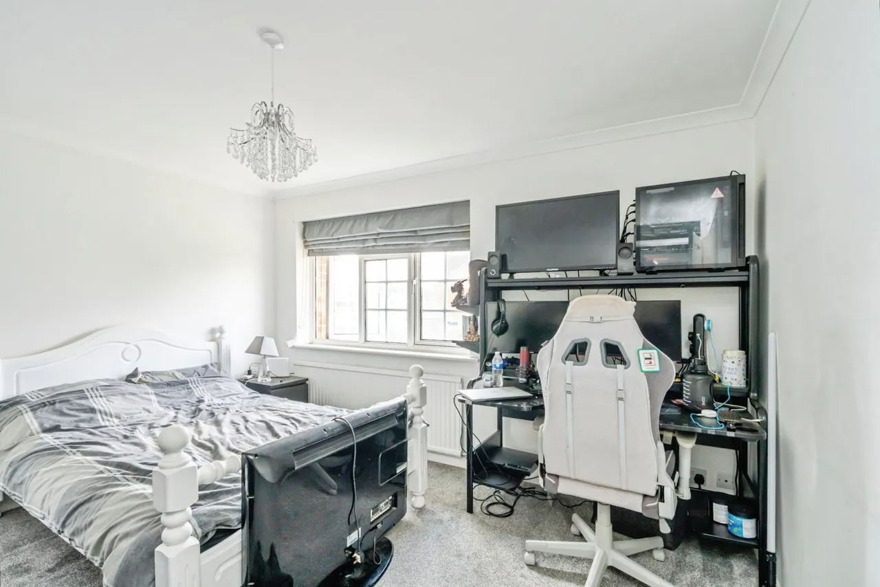 Heron Close, Bognor Regis, PO22, photo 7