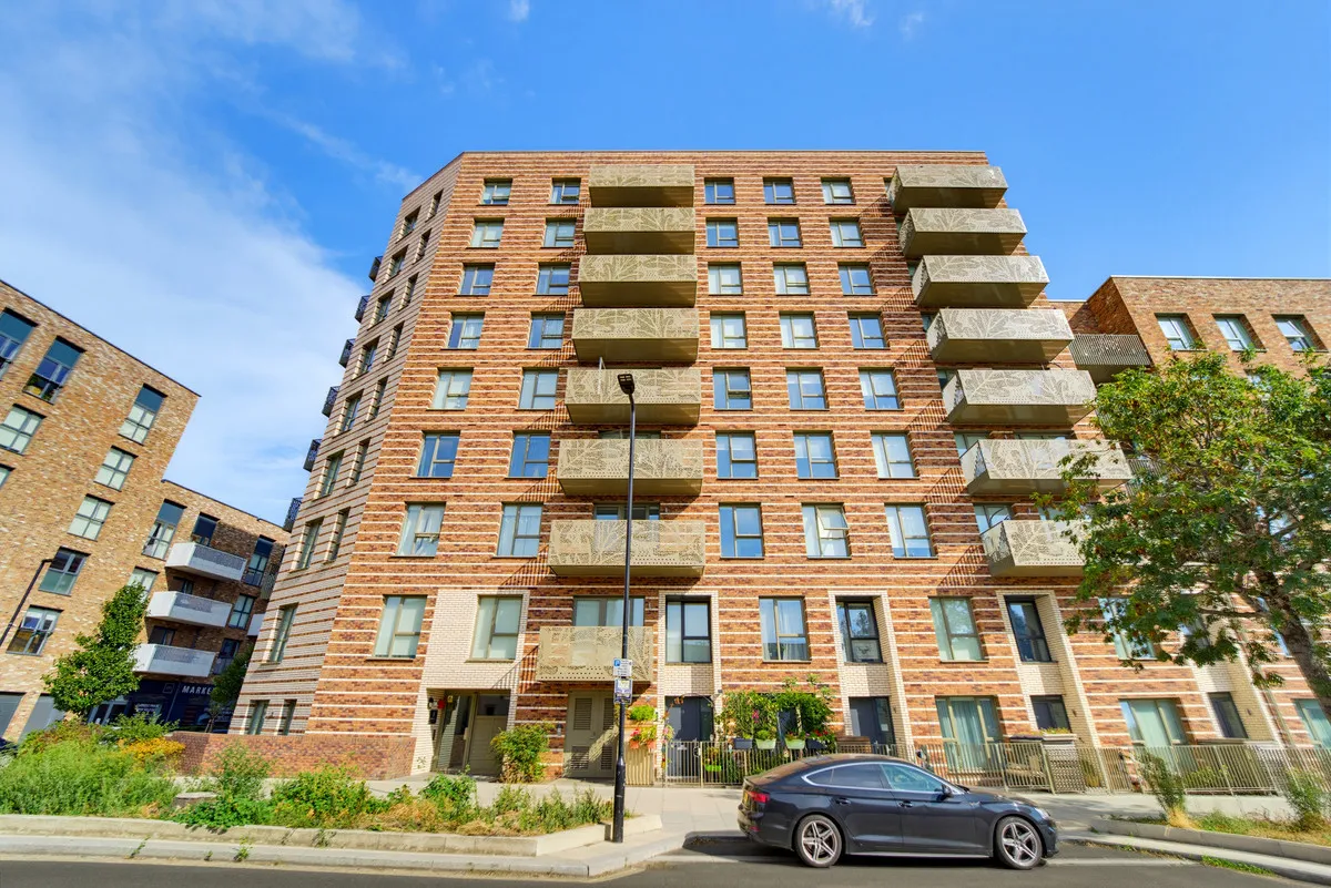 London, W3, photo 16