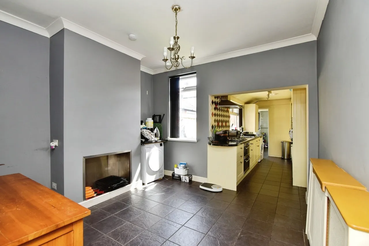 Peel Street, NEWCASTLE, Staffordshire, ST5, photo 4