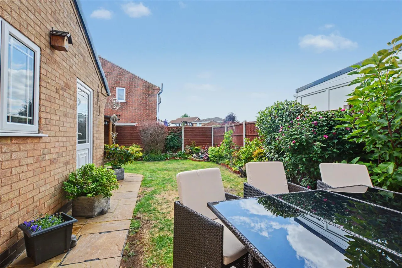 Fosbrooke Drive, Long Eaton, NG10, photo 4