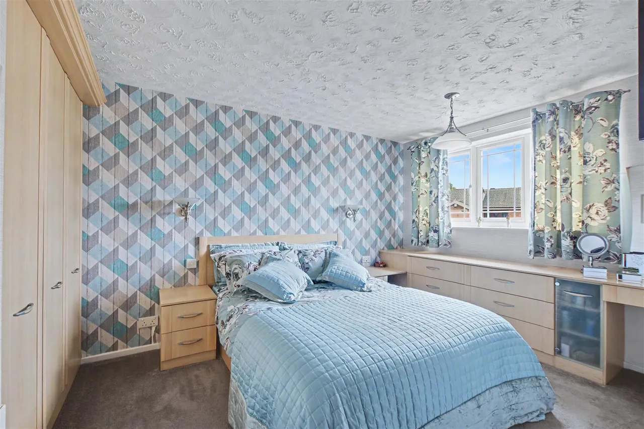 Fosbrooke Drive, Long Eaton, NG10, photo 8