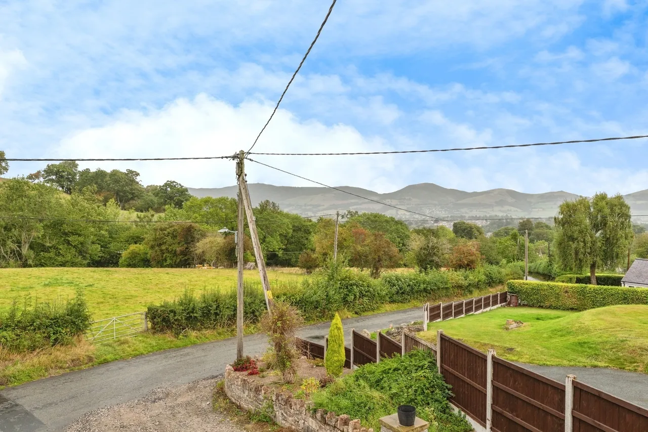 Galltegfa, Ruthin, LL15, photo 5