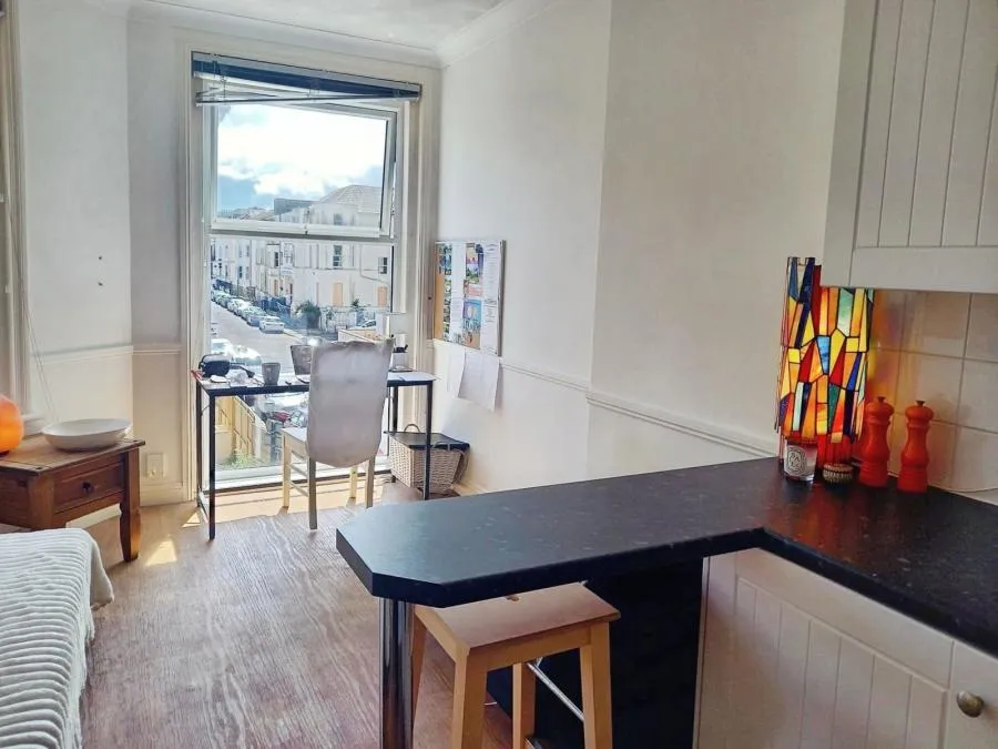 1 bed flat for sale, St. Michaels Road, Bournemouth, BH2