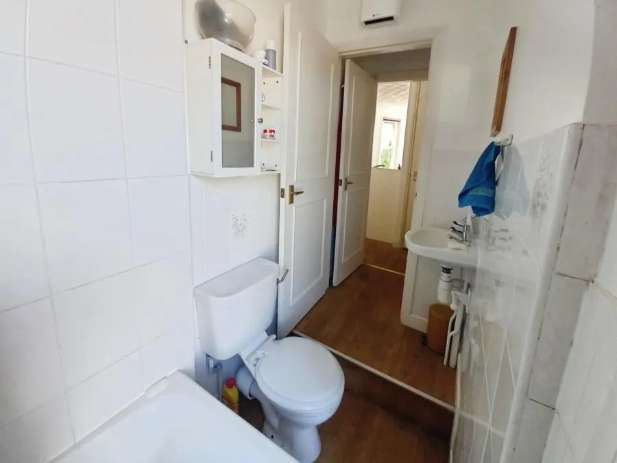 St. Michaels Road, Bournemouth, BH2, photo 9