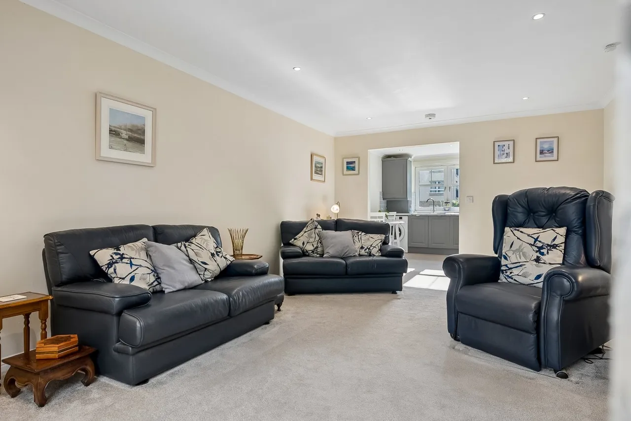 Park Terrace, Cardross, G82, photo 7