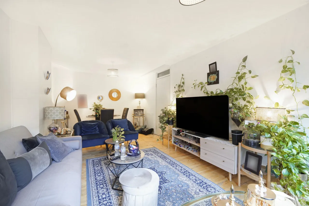 St Pauls Court, London, W14, photo 19