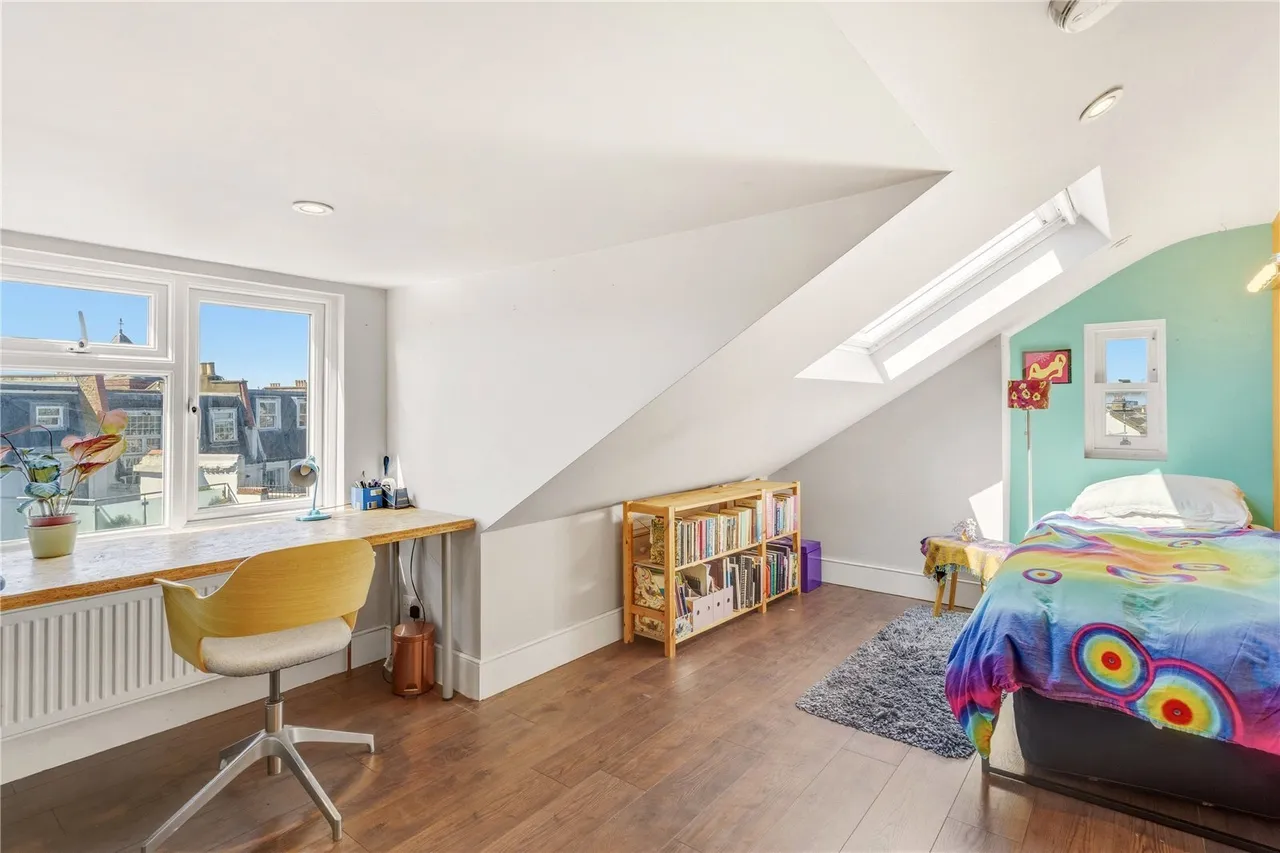 Lavender Sweep, London, SW11, photo 16
