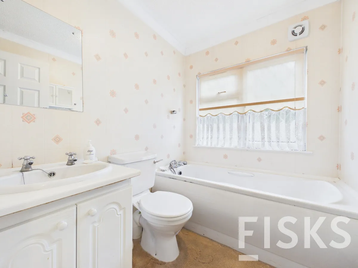 Kingsleigh Park Homes, Benfleet, SS7, photo 13