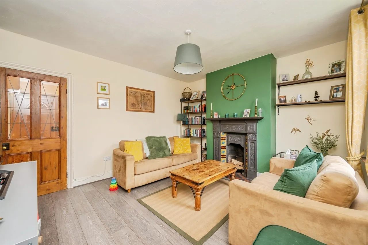 Mayfield Road, Ashbourne, DE6, photo 2