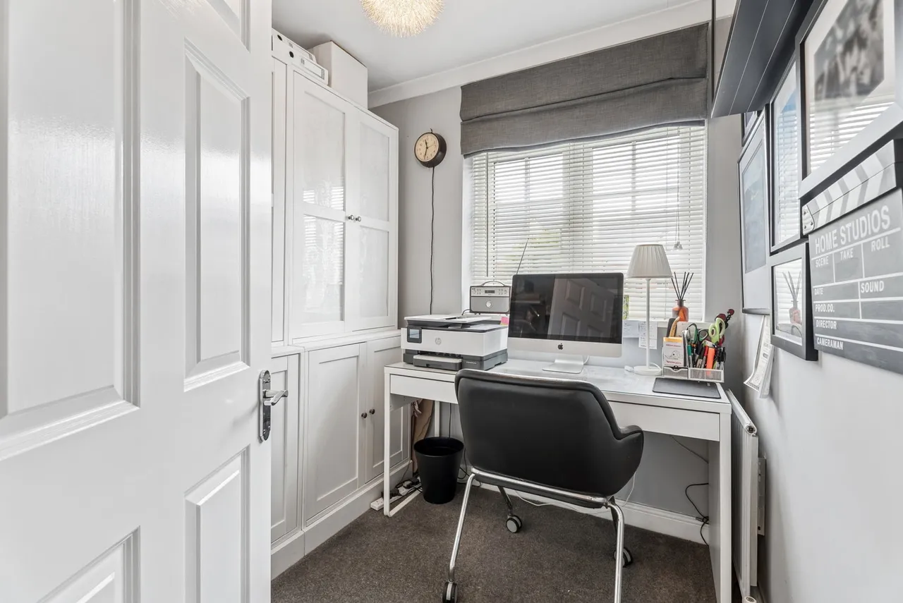 Baker Street, Waddesdon, HP18, photo 21