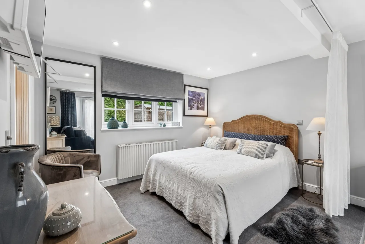 Baker Street, Waddesdon, HP18, photo 32
