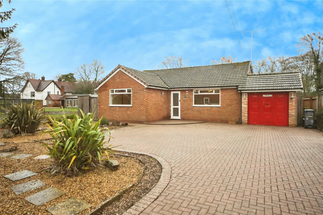 3 bed house for sale — Rose Lane, Elmswell, Bury St. Edmunds, Suffolk, IP30