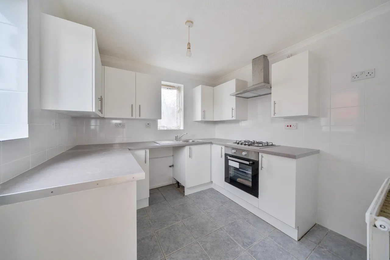 Quinton Drive, Bradwell Village, MK13, photo 2