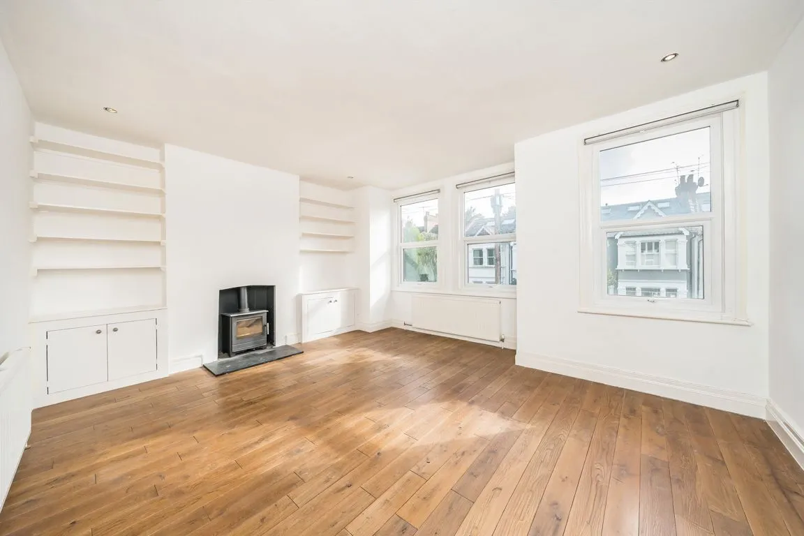 Maldon Road, W3, photo 2