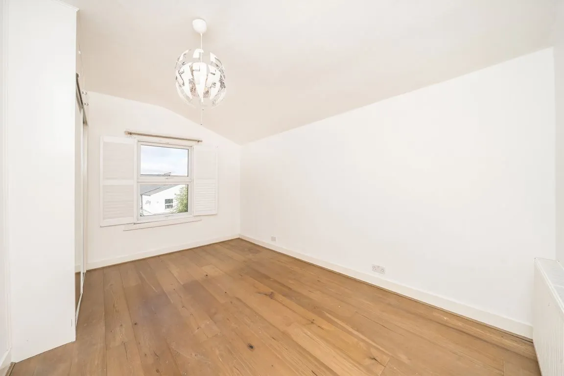 Maldon Road, W3, photo 5