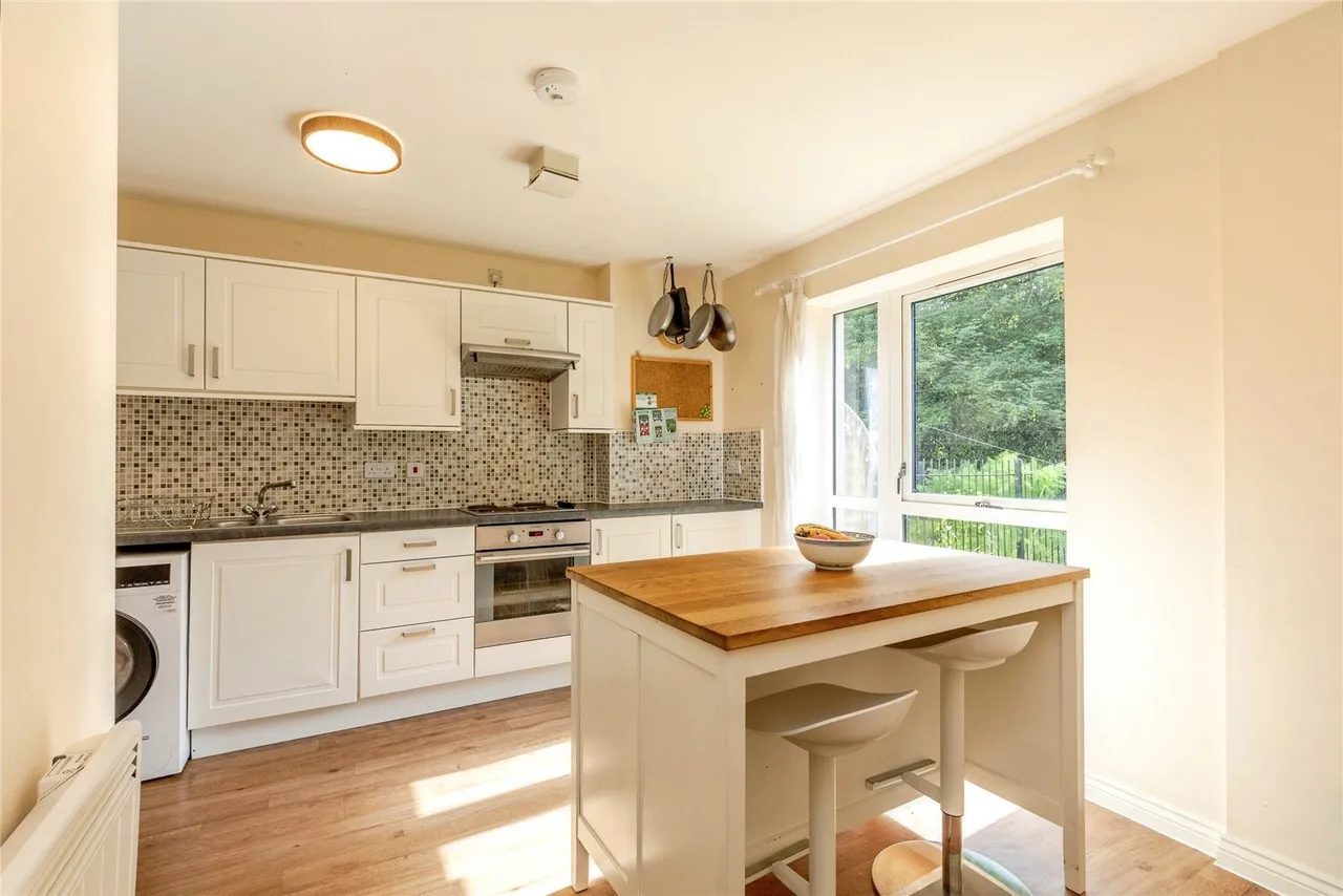 Paxton Drive, Bristol, Somerset, BS3, photo 7