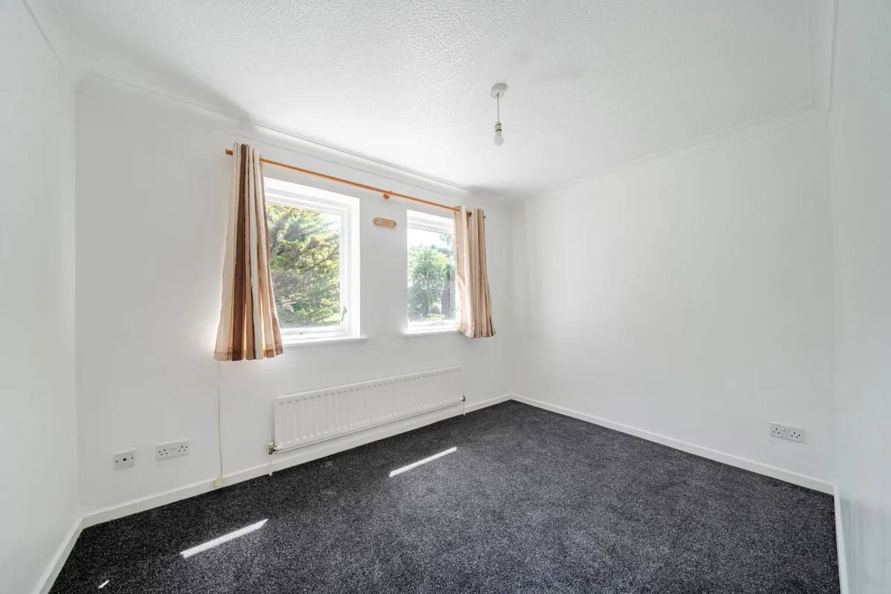 Lamplighters Close, Kent, DA1, photo 8