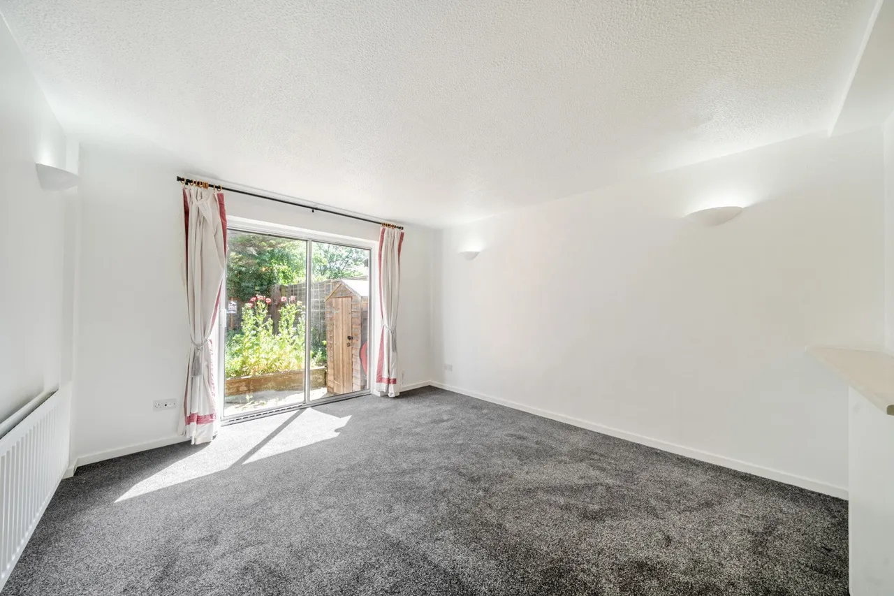 Lamplighters Close, Kent, DA1, photo 2