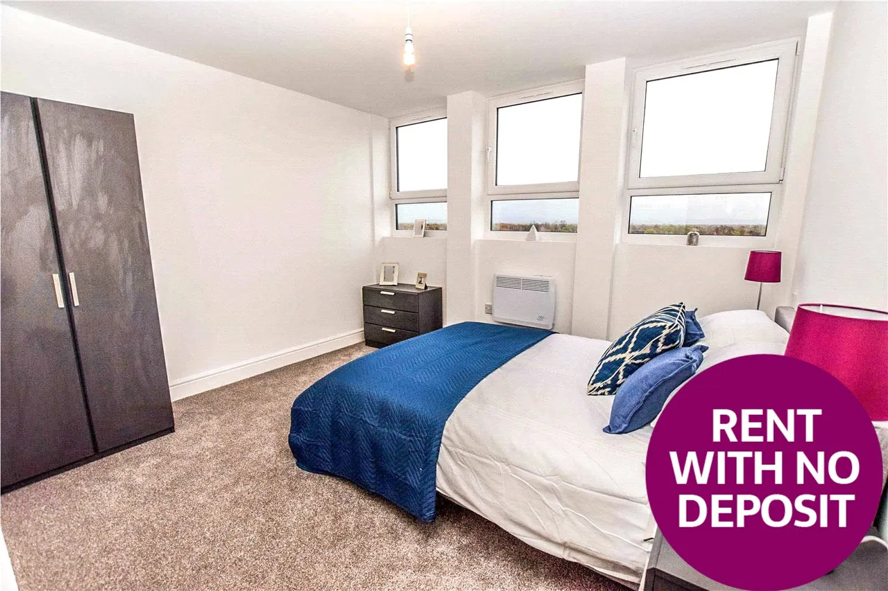 Benbow Street, Sale, M33, photo 4