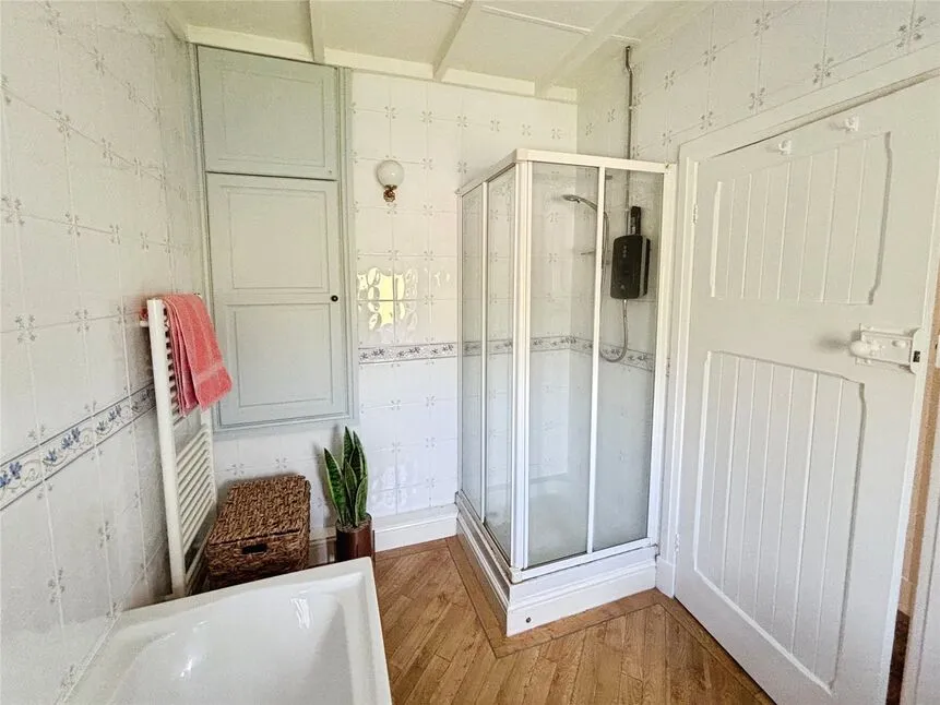 The Grove, Wheatley Hills, DN2, photo 14