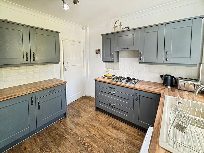The Grove, Wheatley Hills, DN2, photo 11