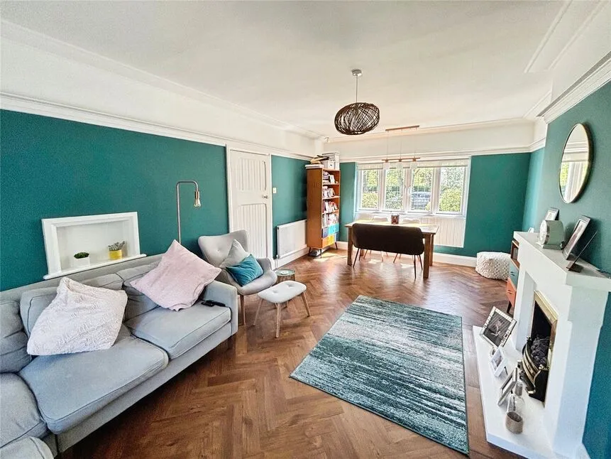 The Grove, Wheatley Hills, DN2, photo 10