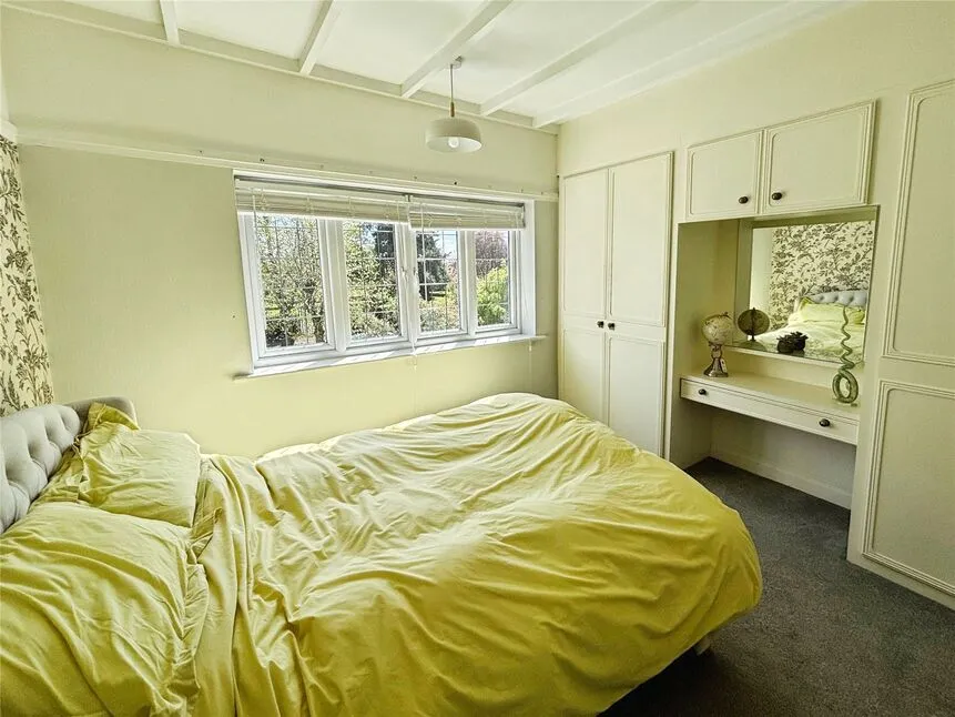 The Grove, Wheatley Hills, DN2, photo 7