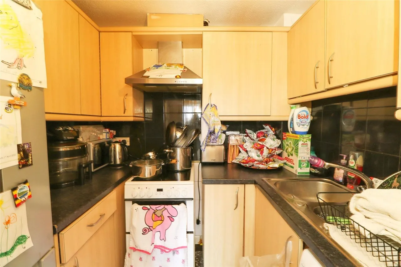 Highgrove Mews, Grays, Essex, RM17, photo 3