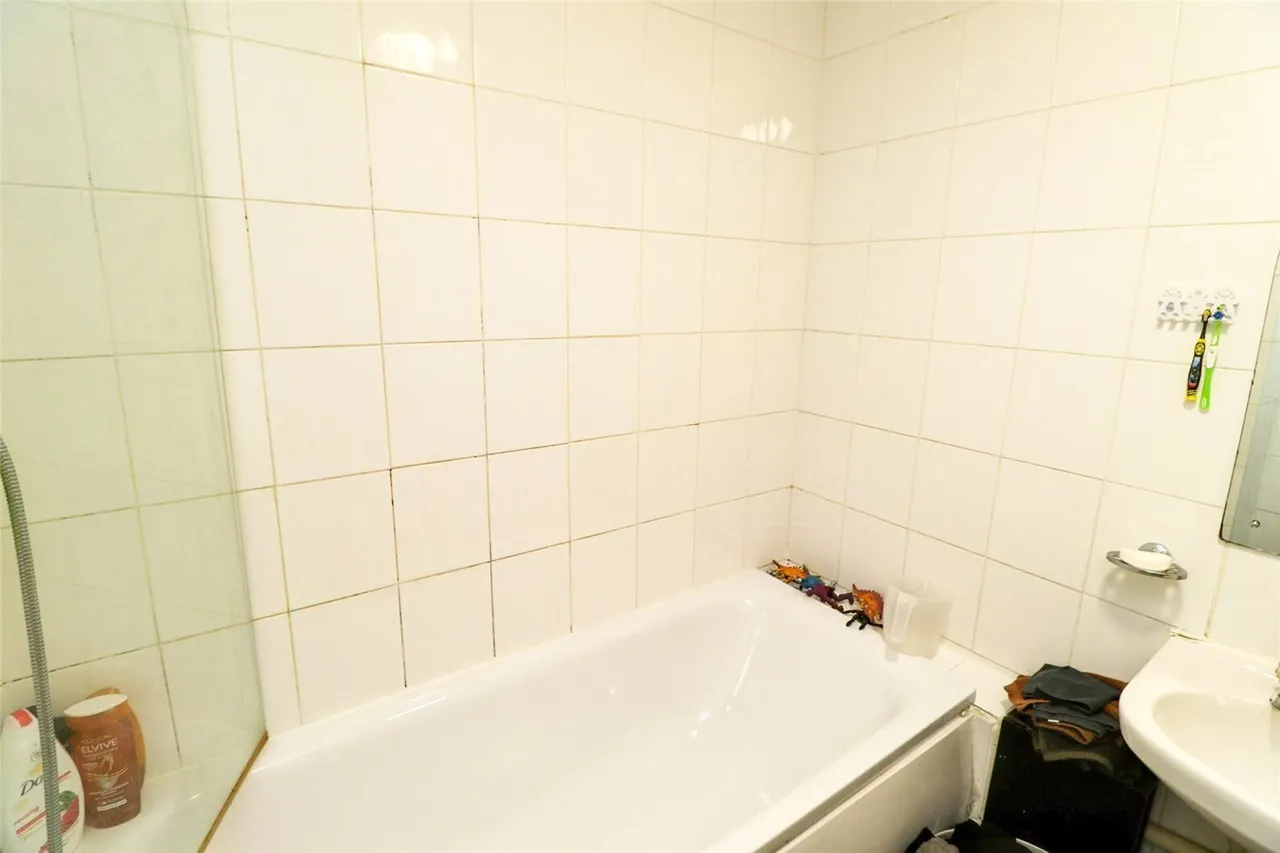 Highgrove Mews, Grays, Essex, RM17, photo 4
